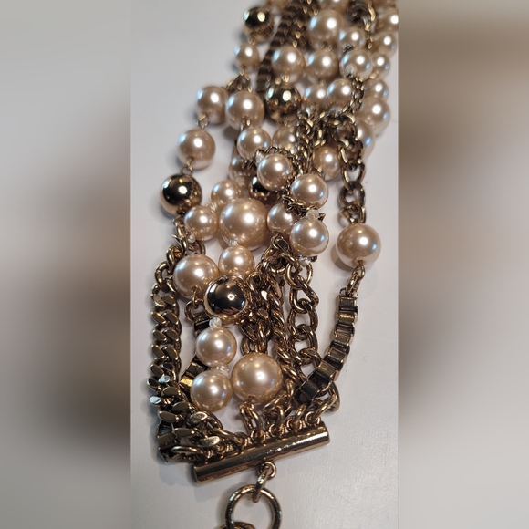 Stella & Dot Lucia Pearl Bracelet - Picture 5 of 16